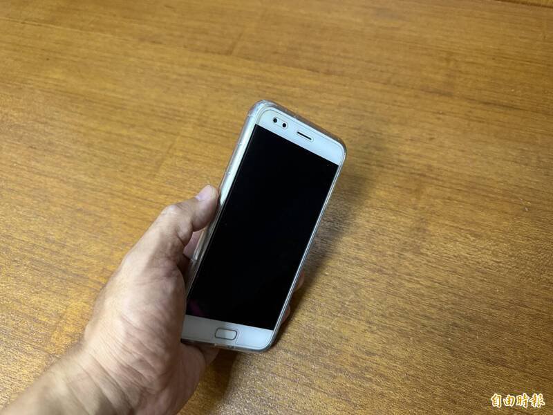 台中市1名女大学生在学校女厕疑被陌生男子偷拍，校方已报警处理。示意图。（资料照）
