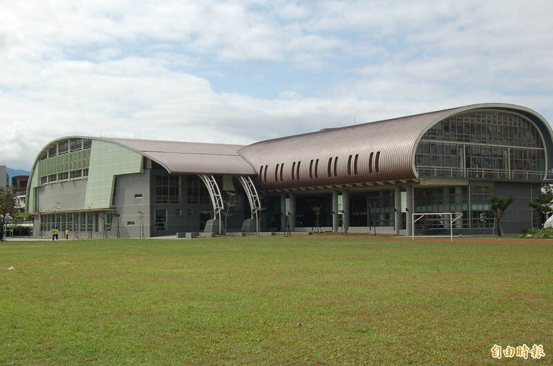 林姓体育教师在宜兰县立武术馆暨体操馆三楼猥亵女学生，被判刑3年。（资料照，记者江志雄摄）