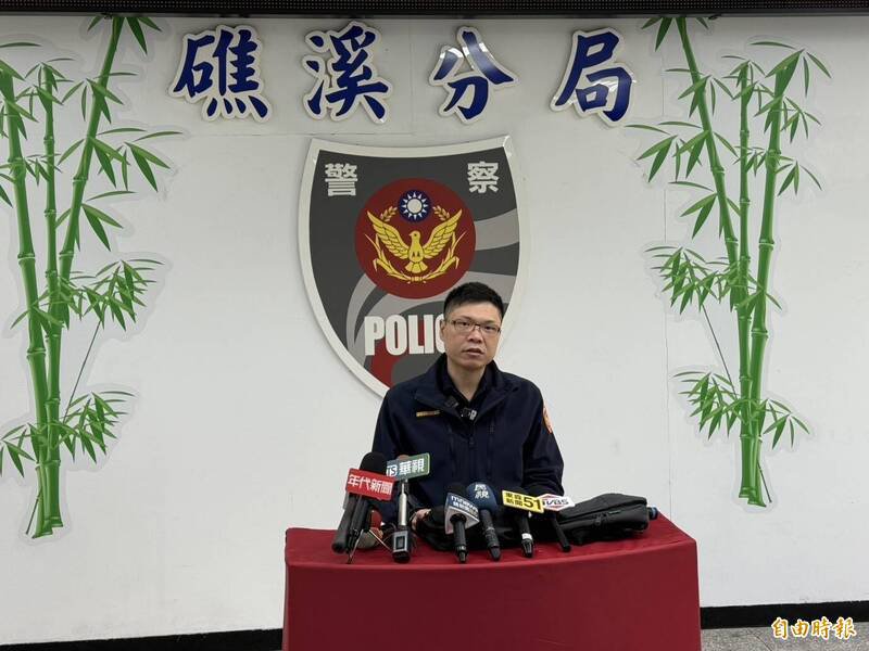 林姓警员遭撞车祸事故，与副总统萧美琴交管勤务有关，礁溪警分局为求慎重，由分局长黄靖尧对外召开记者会说明。（记者王峻祺摄）