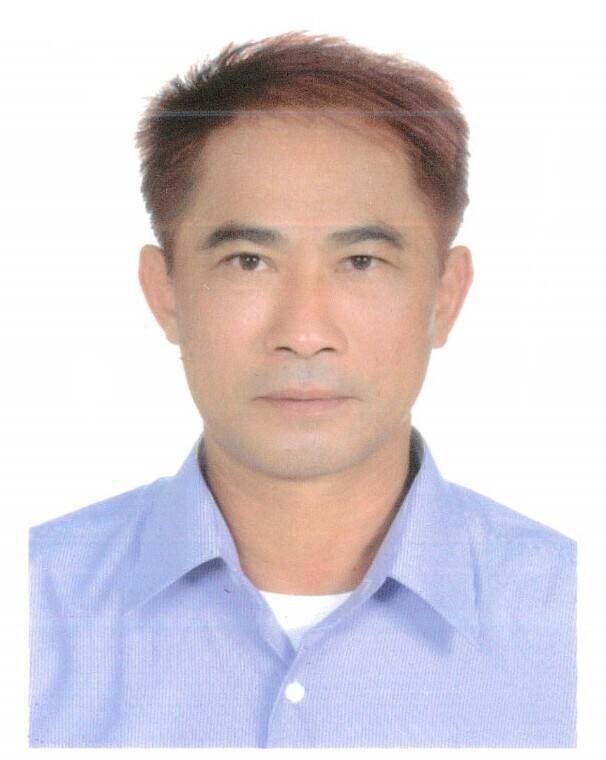 本报续追新北市三峡插角里一块农地遭倾倒大量废沥青，宛如美浓大峡谷案，检警发动搜索，认定插角里长刘添财涉及环保蟑螂，将他与2名业者都裁定收押。（记者吴仁捷摄）