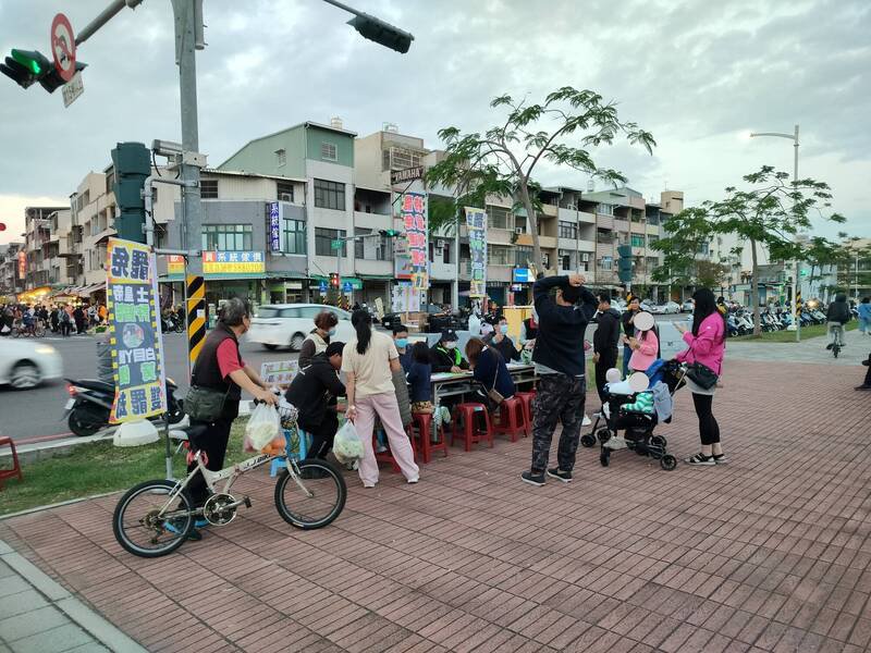 「高雄双罢劫」连署行动遭人恐吓枪杀。（翻摄高雄双罢劫脸书粉专）