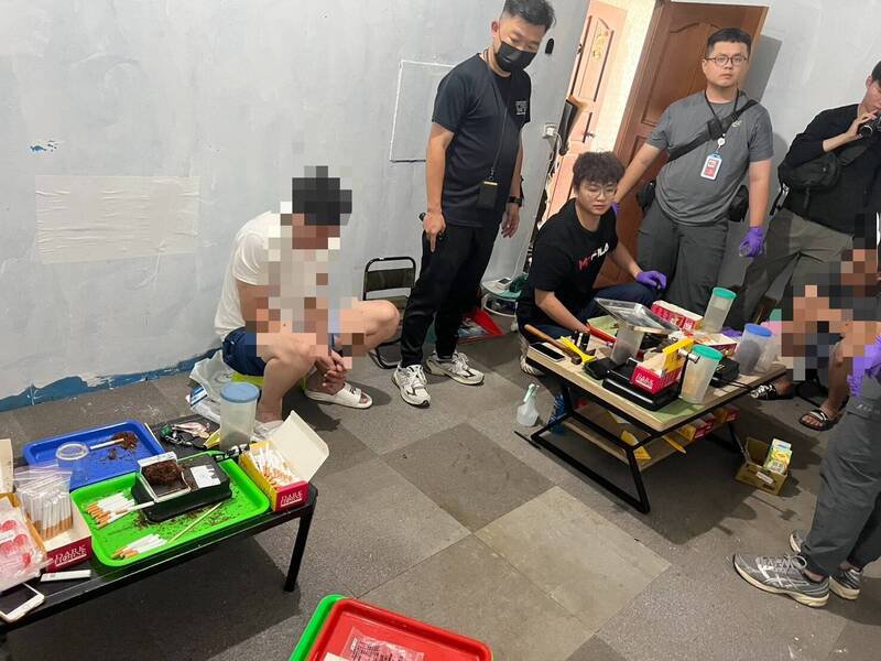 彰化检警破获两处「彩虹烟」 秘密据点，起获成品及半成品。（彰化地检署提供）