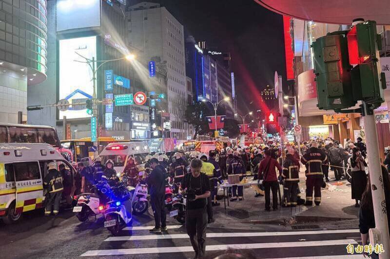 张文在捷运中山站持刀随机伤人，并施放烟雾弹，闯入诚品南西店后坠楼身亡。（资料照）