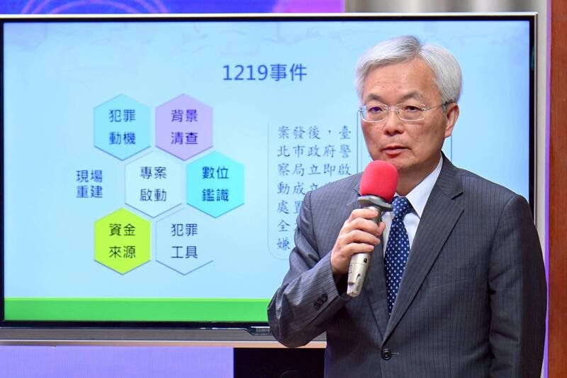 内政部表示，跨年晚会全国计17个县市共18场，元旦升旗全国计17个县市共19场，总计动员警力8069人、民力2792人，维持秩序加强维安。（行政院提供）