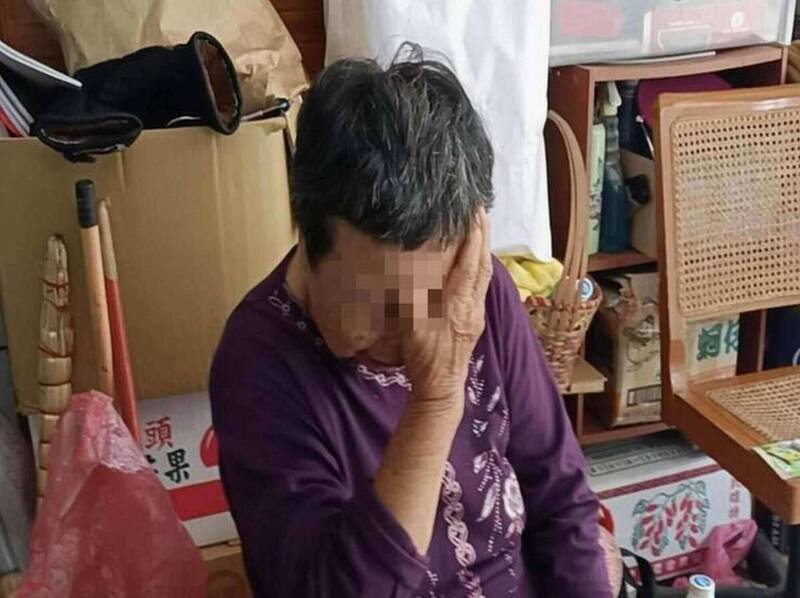 8旬母泪崩说「太少了」。（资料照）