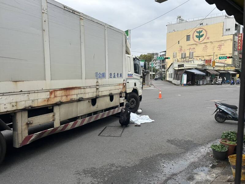 警方到场处理。（民众提供）