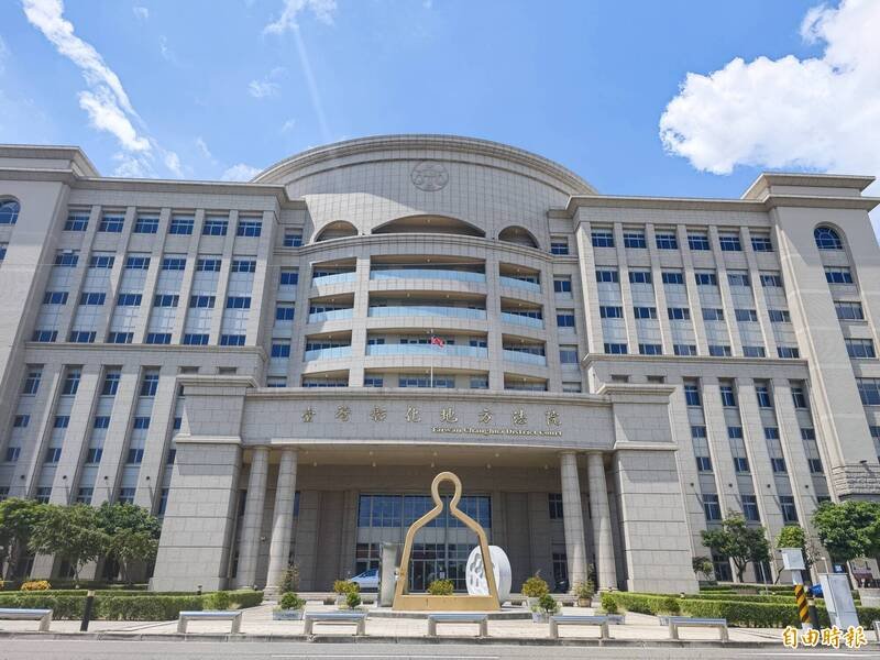 彰化地院审理林姓男子毒驾致死案，国民法官法庭认为，林男施用3种毒品后驾车肇事，依不能安全驾驶致死罪判刑5年，肇事致死逃逸罪判刑1年10月，合并执行5年8月。（记者陈冠备摄）