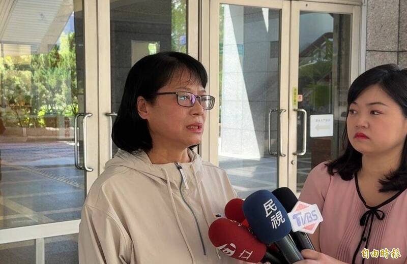 前台中市议员冉龄轩和先生邱裕明涉嫌诈领助理费148万元，二审宣判冉仍维持4年徒刑，先生改判3年8月，最高法院驳回上诉，全案定谳，冉龄轩喊冤。（资料照）